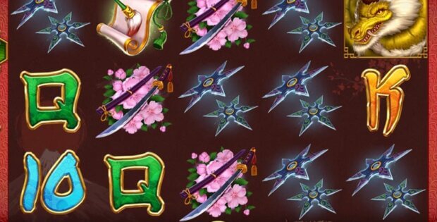 Slot game screen from Ronin Quest of Honor featuring samurai swords, shurikens, and a dragon emblem on a 5x3 grid with cherry blossom accents.